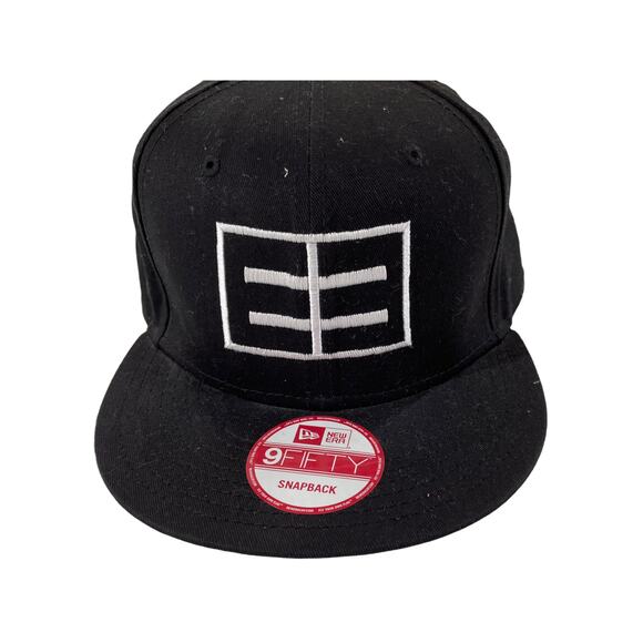 EMBLEM 3 TRUCK HAT WITH LOGO - Picture 5 of 5